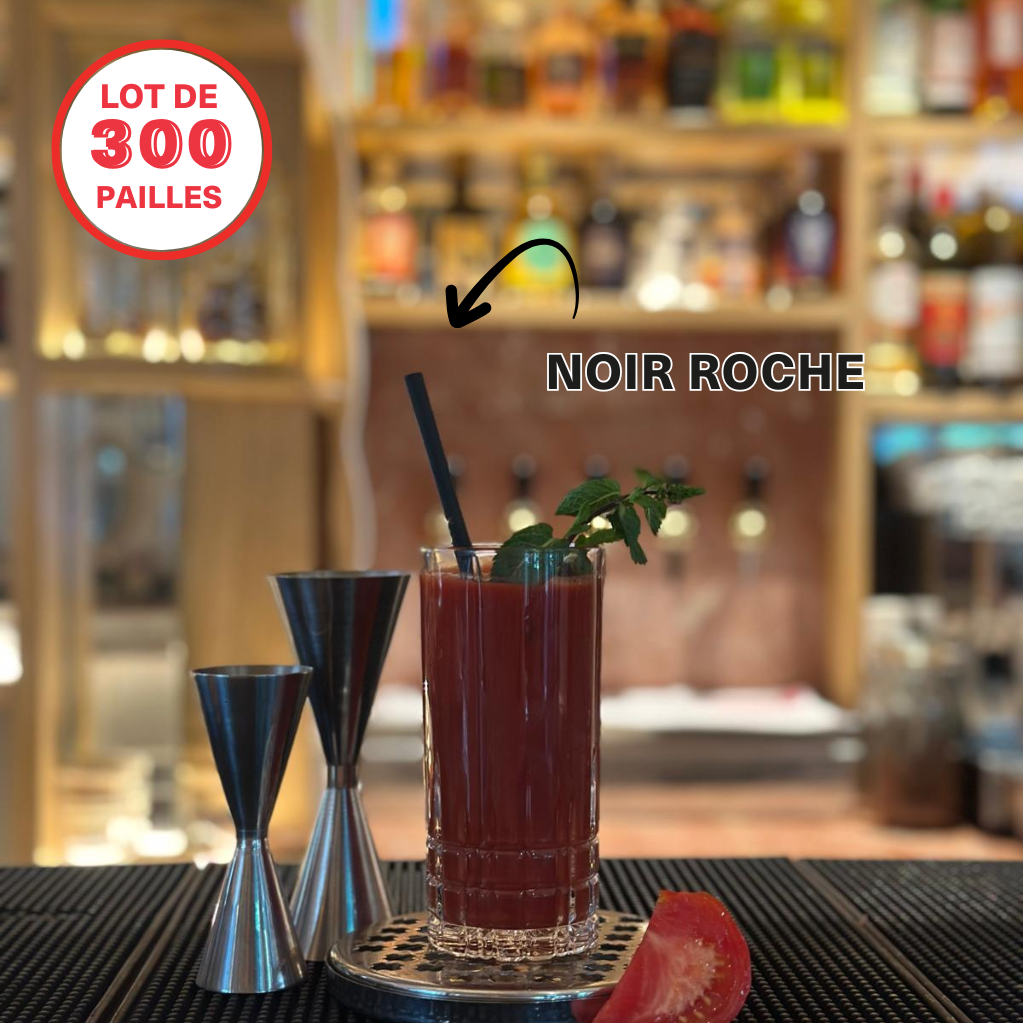 Paille noir roche Straws-Berry dans un cocktail rouge avec menthe, sur un bar professionnel avec doseurs. Lot de 300 pailles
